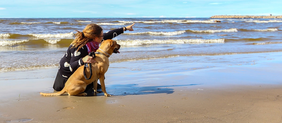 Robby and Emily at the beach