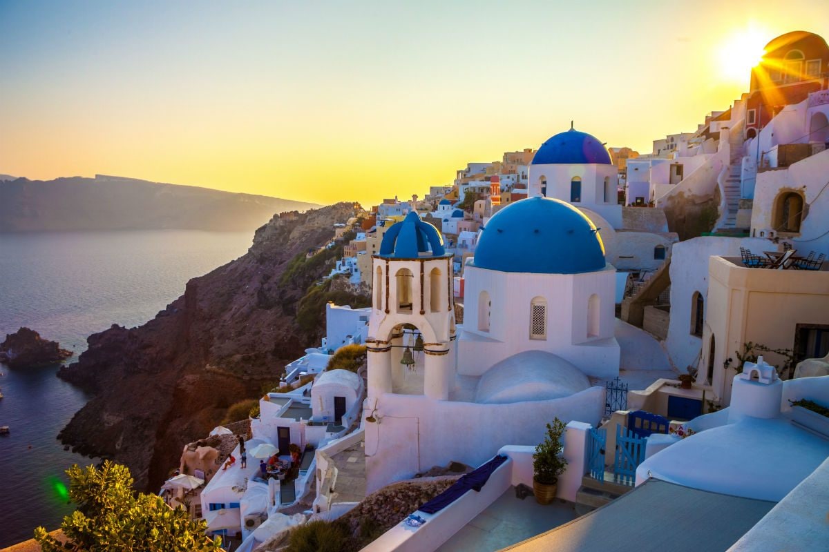 Op het eiland Santorini vind je deze beroemde huisjes met blauwe daken