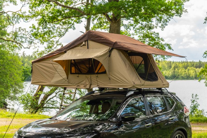 Rooftop tent